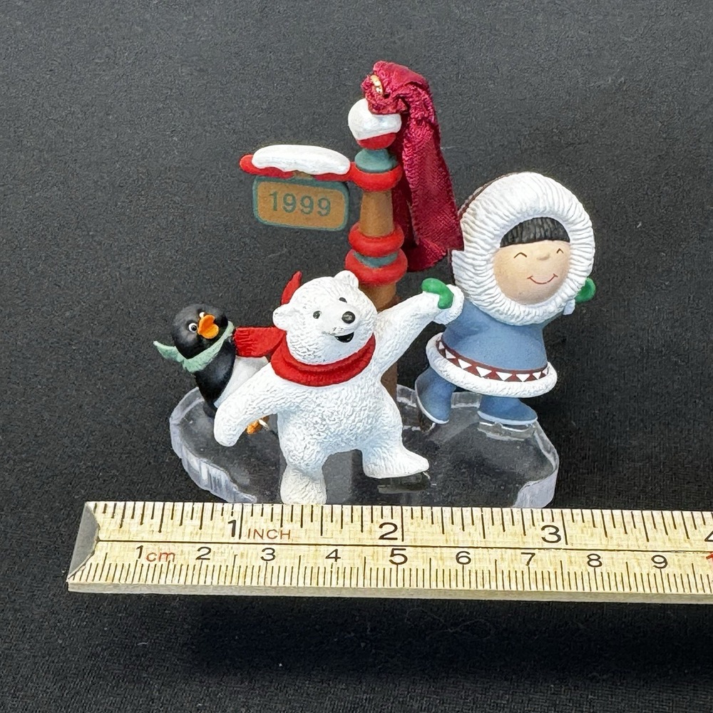 Hallmark Keepsake Frosty Friends 1999 #20 In Series Eskimo & Polar Bear No‎ Box - Picture 2 of 3